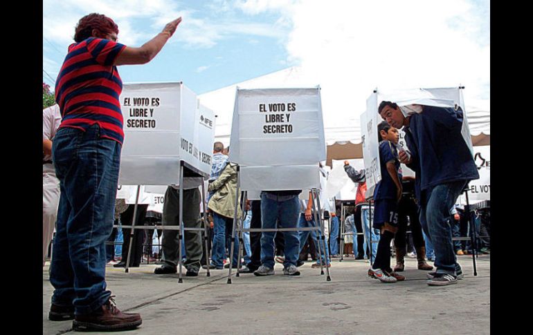 La jornada electoral iniciará a las 08:00 horas y los votantes podrán acudir a sufragar a alguna de las tres mil 501 casillas. ARCHIVO /