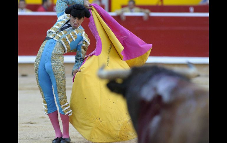 El novillero Rafael Cerro fue uno de los toreros que participaron. EFE /