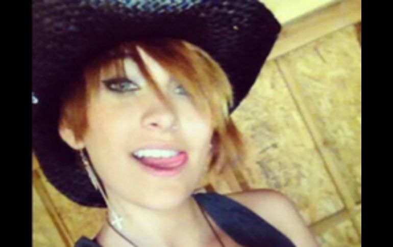 La madre de Paris Jackson asegura que su hija es fuerte, ''como su padre''. ESPECIAL /