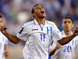 Rony Martínez de Honduras, celebra su anotación en el partido contra la selección de Haití. AFP /