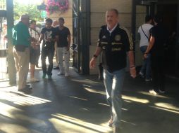 Así arribaron los futbolistas al Safeco Field. ESPECIAL /