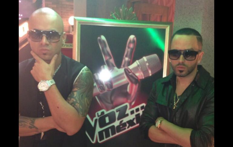 Tanto Wisin como Yandel han compartido en sus cuentas oficiales en Twitter, diversas fotografías sobre el proyecto. ESPECIAL /