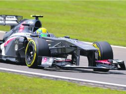 Esteban Gutiérrez no ha logrado estrenar su casillero de puntos en la Fórmula Uno. AP /