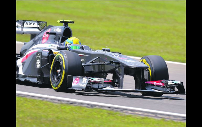 Esteban Gutiérrez no ha logrado estrenar su casillero de puntos en la Fórmula Uno. AP /