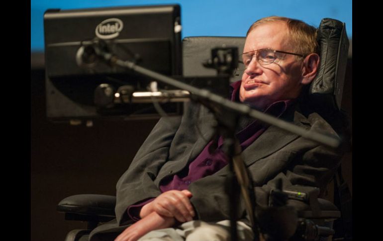 Hawking y Penrose establecen una discusión sobre los fundamentos de la mecánica cuántica. ARCHIVO /