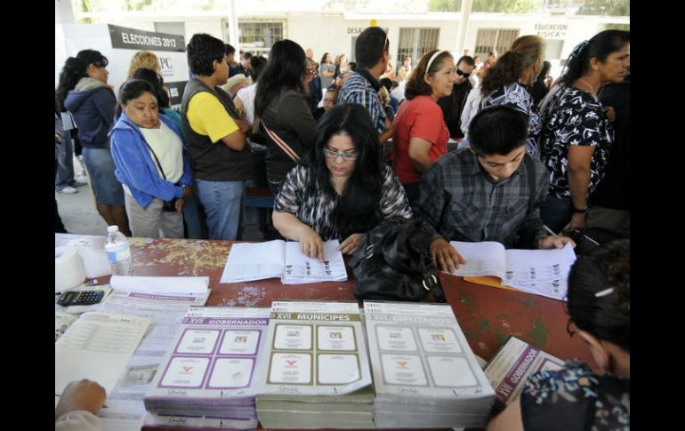 Los observadores tienen como tarea observar anomalías en el proceso electoral. ARCHIVO /