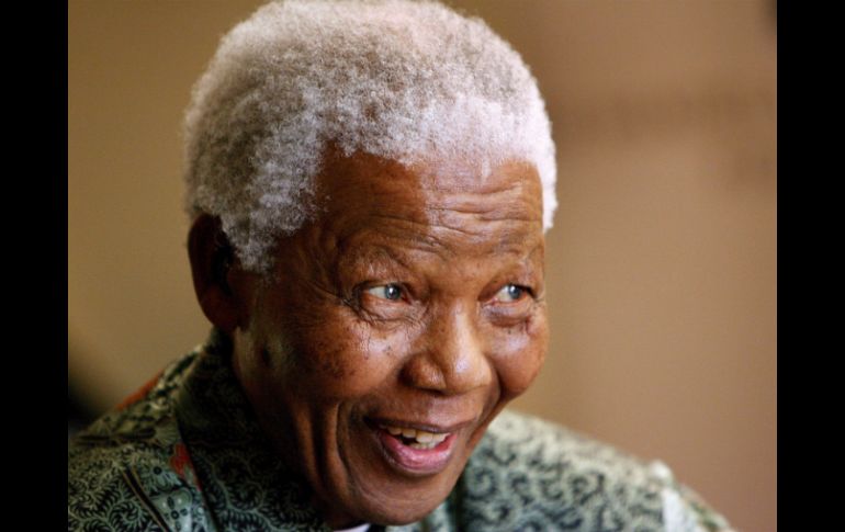 Nelson Mandela, quien está hospitalizado por una infección pulmonar, cumple años mañana 18 de julio. ARCHIVO /