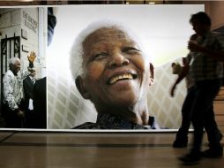 Mandela encabezó a Sudáfrica durante una tensa transición de la segregación racial a la democracia. ARCHIVO /