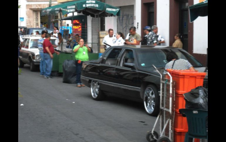 En la escena del crimen fueron encontrados 10 casquillos del calibre .9 milímetros.  /