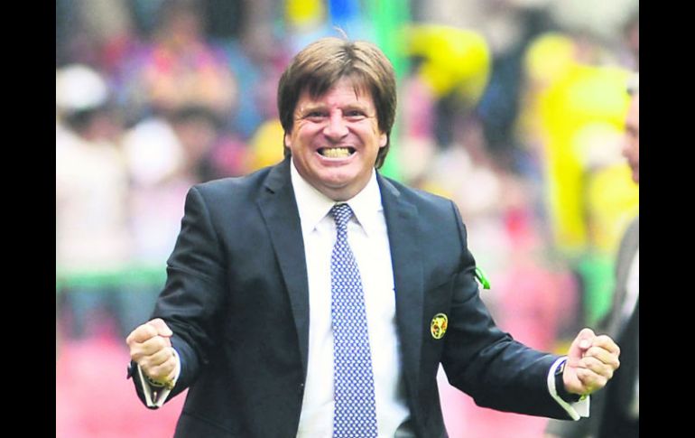 El América, con Miguel Herrera en el timón, logró su primer título de Liga en ocho años, el último había sido en 2005. MEXSPORT /