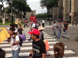 Autoridades invitaron a los comerciantes a asistir al lugar donde se encuentran los detenidos.  /