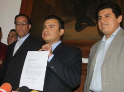 Presentaron hace un par de días al Congreso de Michoacán,  la segunda solicitud de licencia del gobernador Vallejo Figueroa. ARCHIVO /