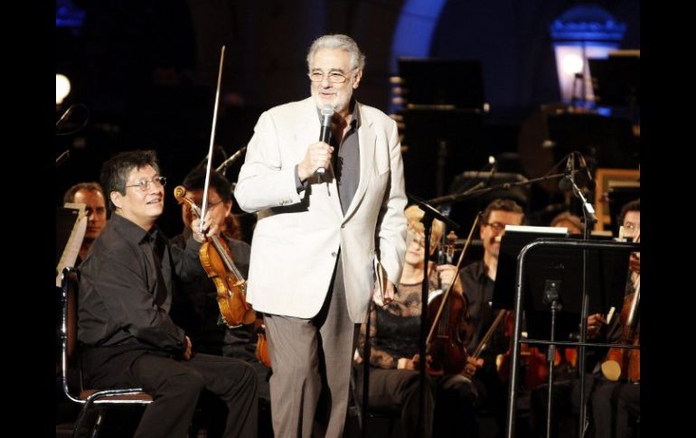 Plácido Domingo, aunque no cantó, estuvo presente en el concierto de la Orquesta de la Comunidad de Madrid. EFE /