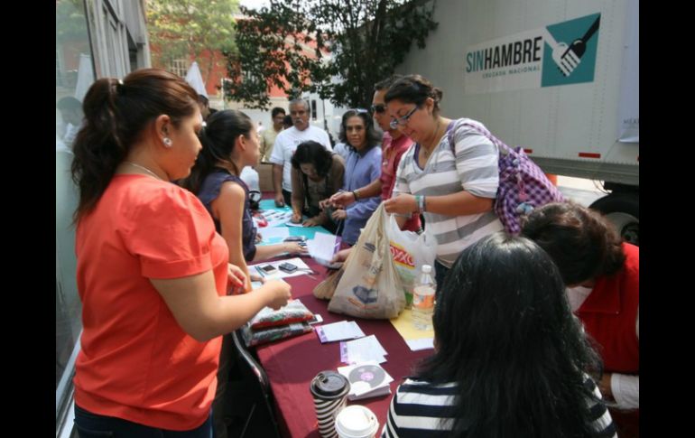 Los boletos para el evento fueron intercambiados  por más de 20 toneladas de alimentos. ARCHIVO /