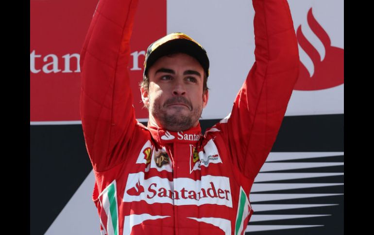 Fernando Alonso afirma que no basta con que hagan volver a la normalidad su auto, pues requiere ganar. ARCHIVO /