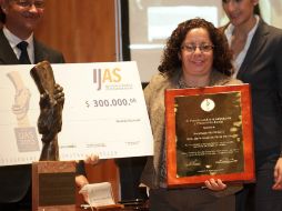 María Angélica Pérez fue la ganadora de la más reciente edición del Premio IJAS en la categoría de ''benefactor social''. ARCHIVO /