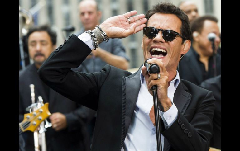 La vida se puede disfrutar desde las cosas más básicas cuando uno no está atado a lo negativo, dice Marc Anthony. AP /