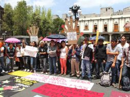 Se prevé que los movimientos de aspirantes excluidos marchen el próximo miércoles a la SEP como protesta. ARCHIVO /