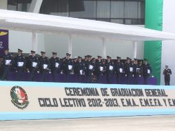 Tuvieron que pasar cuatro años para que llegara este día; El Colegio del Aire tiene 117 graduados más.  /