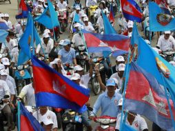 Los comicios transcurrieron en general con normalidad, salvo incidente aislados como el sucedido en un barrio de Phnom Penh. EFE /