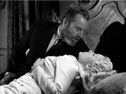 Memorable. ''Viridiana'' (1961) fue la cinta con la que Buñuel y Silvia Pinal unieron sus carreras.  /