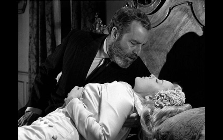 Memorable. ''Viridiana'' (1961) fue la cinta con la que Buñuel y Silvia Pinal unieron sus carreras.  /