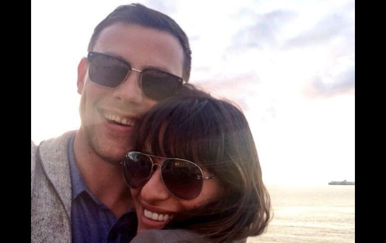 Lea Michele compartió una imagen junto a Cory, quien fue su novio durante más de un año. ESPECIAL /