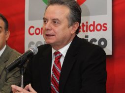 Joaquín Coldwell aseguró que lo que no va a contener la propuesta de reforma es la privatización de Pemex. ARCHIVO /