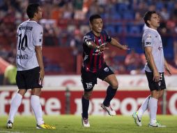 Sepúlveda (centro) festeja el gol del empate de los Potros. MEXSPORT /