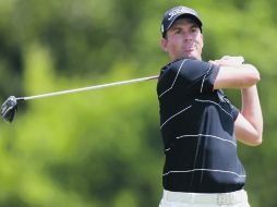 El estadounidense Webb Simpson marcha al frente en el Firestone Country Club de Akron, Ohio tras lograr seis birdies. AFP /