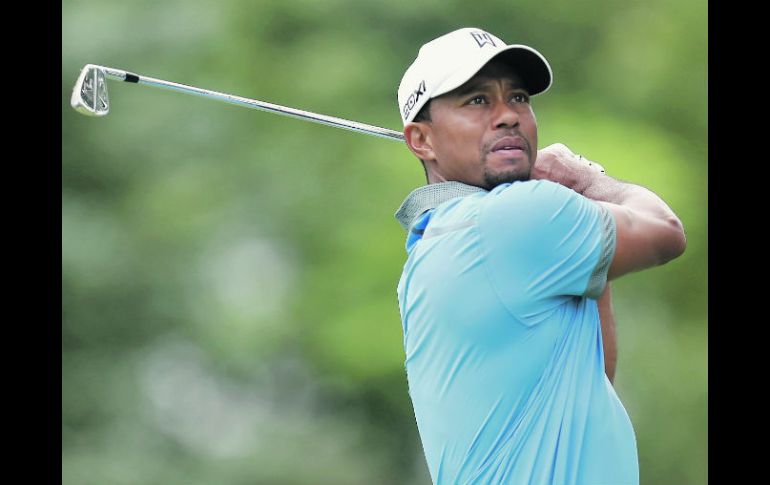 Tiger Woods tuvo su mejor jornada desde que hiciera 62 golpes en la ronda final del Honda Classic en 2002. AFP /