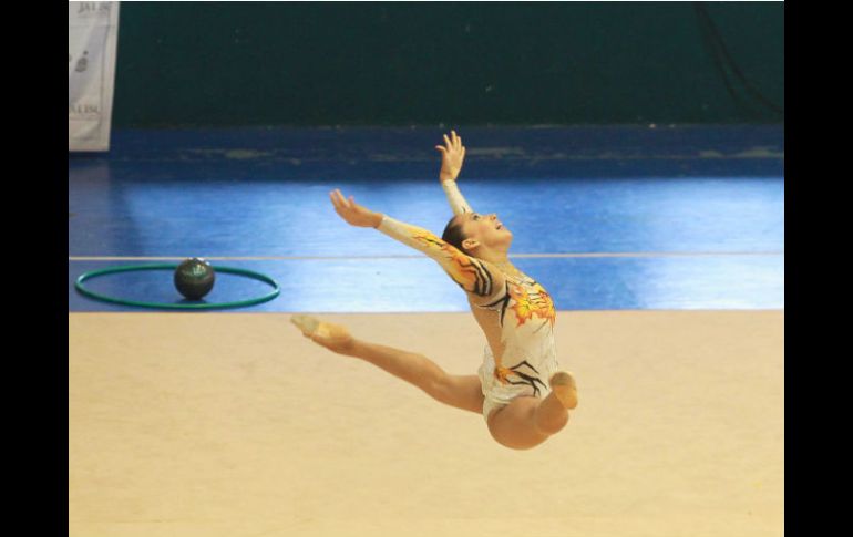 Segundo día. Las gimnastas del Code mantuvieron el ritmo que mostraron en la jornada inaugural. EL INFORMADOR /