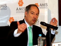 El director de la AMIS, Recaredo Arias, afirma que al cierre del año se prevén contratos por unos 344 mil millones de pesos. ARCHIVO /