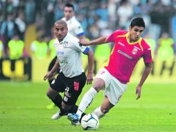 Marco Jiménez (izq) jugó los primeros 56 minutos en el partido de la fecha 1 contra Morelia. MEXSPORT /