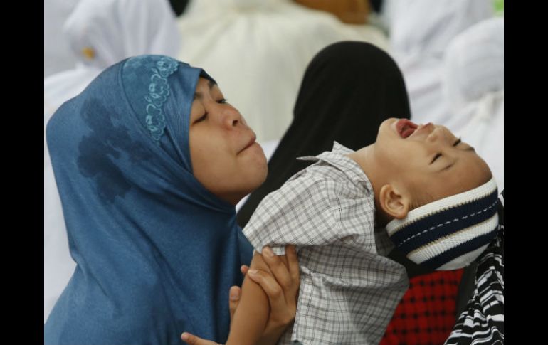 Las felices celebraciones de Eid al -Fitr en filipinas  fueron mantenidas por los militares. EFE /