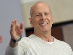 Bruce Willis, aunque muy duro de matar, no fue rival para el carisma de Indiana Jones. ARCHIVO /