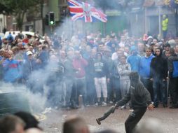 Protestan contra una ley que desde hace más de cuatro décadas autoriza la detención sin procesamiento en Irlanda del Norte. AP /