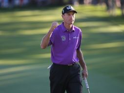 Jim Furyk retoma el liderato en Oak Hill con una ronda de (-2). AFP /