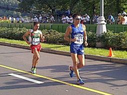 Flores termina séptimo en los Panamericanos de Guadalajara 2011 y en Rusia no pudo repetir esa buena actuación. ESPECIAL /