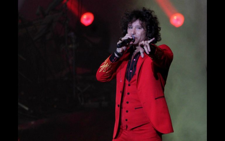 Bunbury es uno de los cantantes con dos álbumes más influyentes en los últimos 50 años en España. ARCHIVO /