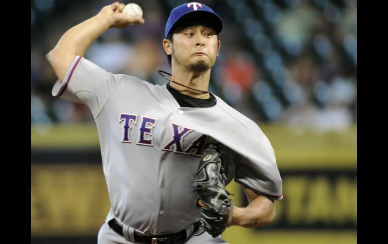 Darvish ofrece una nueva joya de pitcheo contra los Astros, que se llevan 15 ponches del derecho de Osaka. AP /