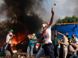 Partidarios y opositores de Morsi se enfrentan en una nueva ola de manifestaciones en Egipto. EFE /