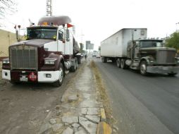 La venta de camiones tuvo un crecimiento al colocar tres mil 361 unidades. ARCHIVO /