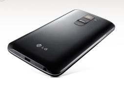 El nuevo producto de la marca LG estará disponible en dos colores: blanco y negro. ESPECIAL /