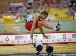 Luis Rivera logró el tercer lugar en el salto de longitud con una marca de 8.27 metros, en el Mundial de Atletismo de Moscú. EFE /