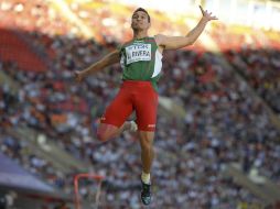 Luis Rivera hizo historia al conseguir la primer medalla en cualquier prueba de campo para México. EFE /