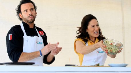 Gloria y el chef aseguraron que la comida nutritiva favorece a la salud y no está en contra del sabor.  /