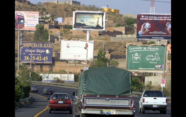 Comercios y prestadores de servicios fueron sancionados por presentar a los ciudadanos publicidad engañosa. ARCHIVO /