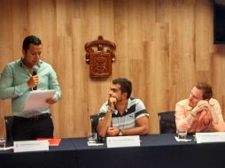 En la imagen (de izquierda a derecha) Jonathan Martínez Chavira, Marco Núñez Becerra y Alberto Galarza Villaseñor.  /