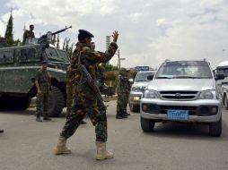 Luego de que EU cerrara su embajada en Yemen, la reabre, pero con algunas precauciones. ARCHIVO /